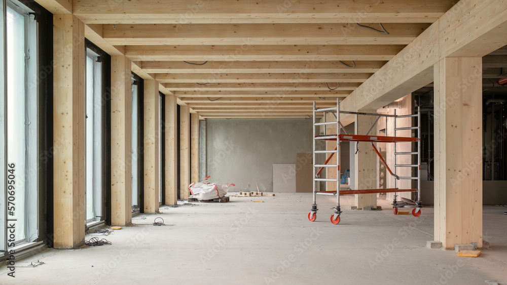 adobe-570695046-hallenbau